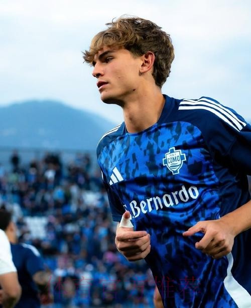 罗马诺:迪亚斯已接受新合同 他只想为皇马效力 罗马诺:迪亚斯已接受新合同 他只想为皇马效力